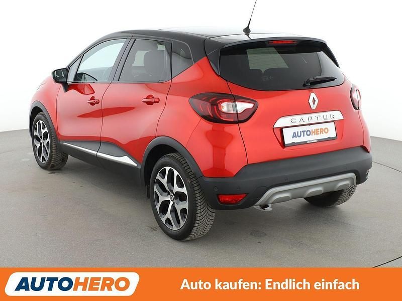 Gebraucht Renault Captur Intens 118 PS (86 kW) 2018 Rot SUV