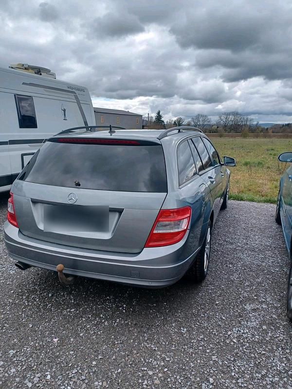 Gebraucht Mercedes C220 170 PS (125 kW) 2009 Grau Kombi