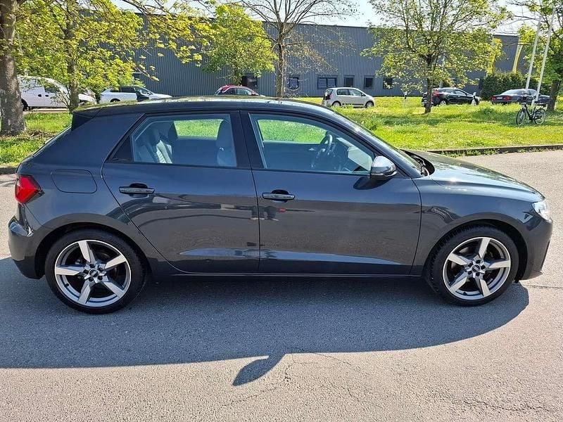 Second-hand Audi A1 Advanced 150 CP (110 kW) 2019 Gri SUV