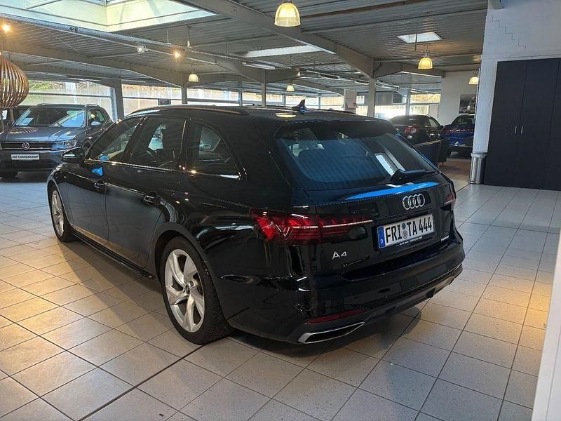 Gebraucht Audi A4 S-Line 204 PS (150 kW) 2024 Schwarz Kombi