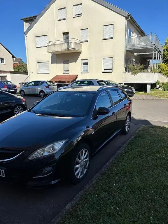 Gebraucht Mazda 6 120 PS (88 kW) 2011 Schwarz Kombi