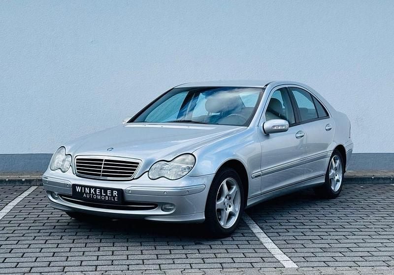Gebraucht Mercedes C220 Avantgarde 143 PS (105 kW) 2001 Limousine