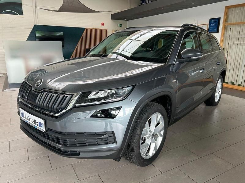 Grau Gebraucht 2019 Skoda Kodiaq Soleil SUV | 26.950 € (Fairer Preis) - Bild 1/4