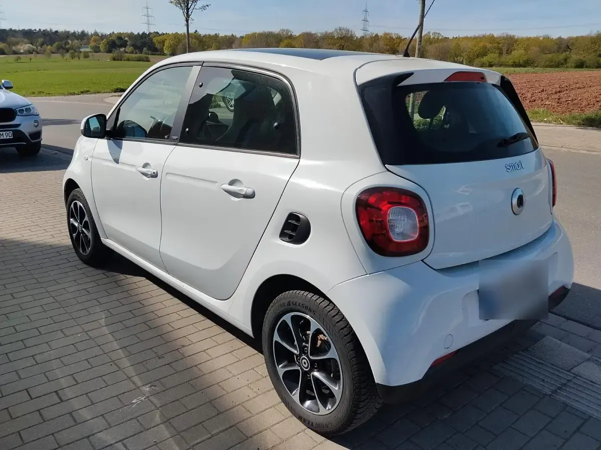 Usado Smart ForFour 90 HP (66 kW) 2016 Branco Citadino