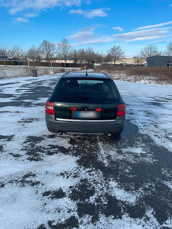 Gebraucht Audi A6 180 PS (132 kW) 2001 Grün Kombi