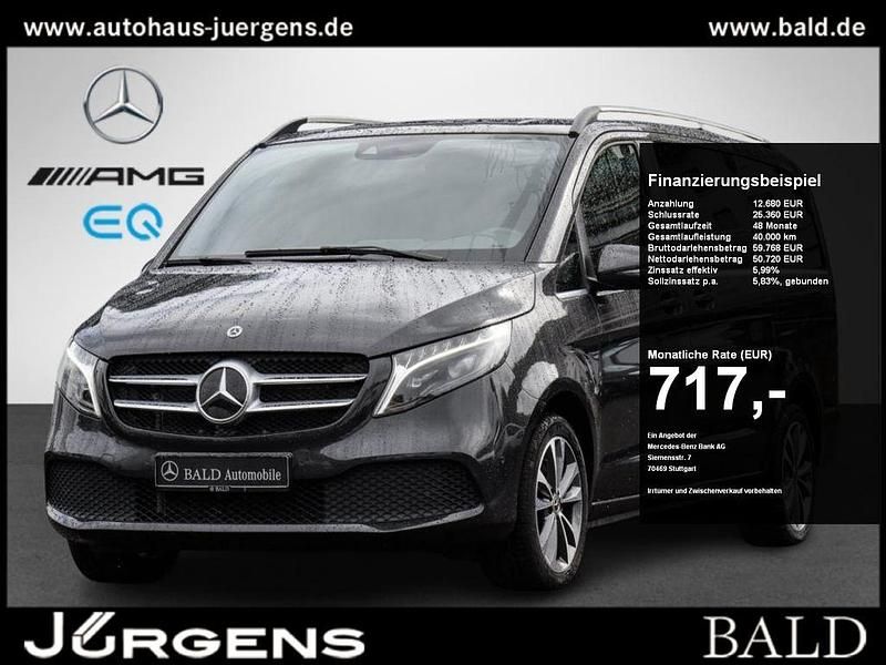 Grau graphitgrau metallic Gebraucht 2024 Mercedes V300 Avantgarde Van / Kleinbus | 63.400 € (Superpreis) - Bild 1/4