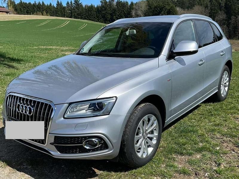 Gebraucht Audi Q5 163 PS (119 kW) 2017 Silber SUV