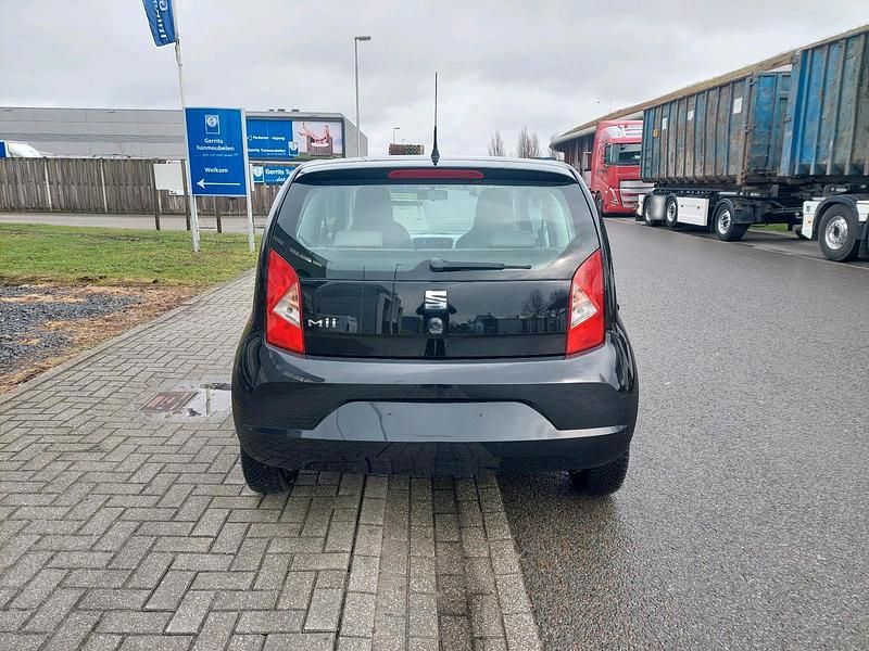 Gebraucht Seat Mii 75 PS (55 kW) 2014 Schwarz Kleinwagen
