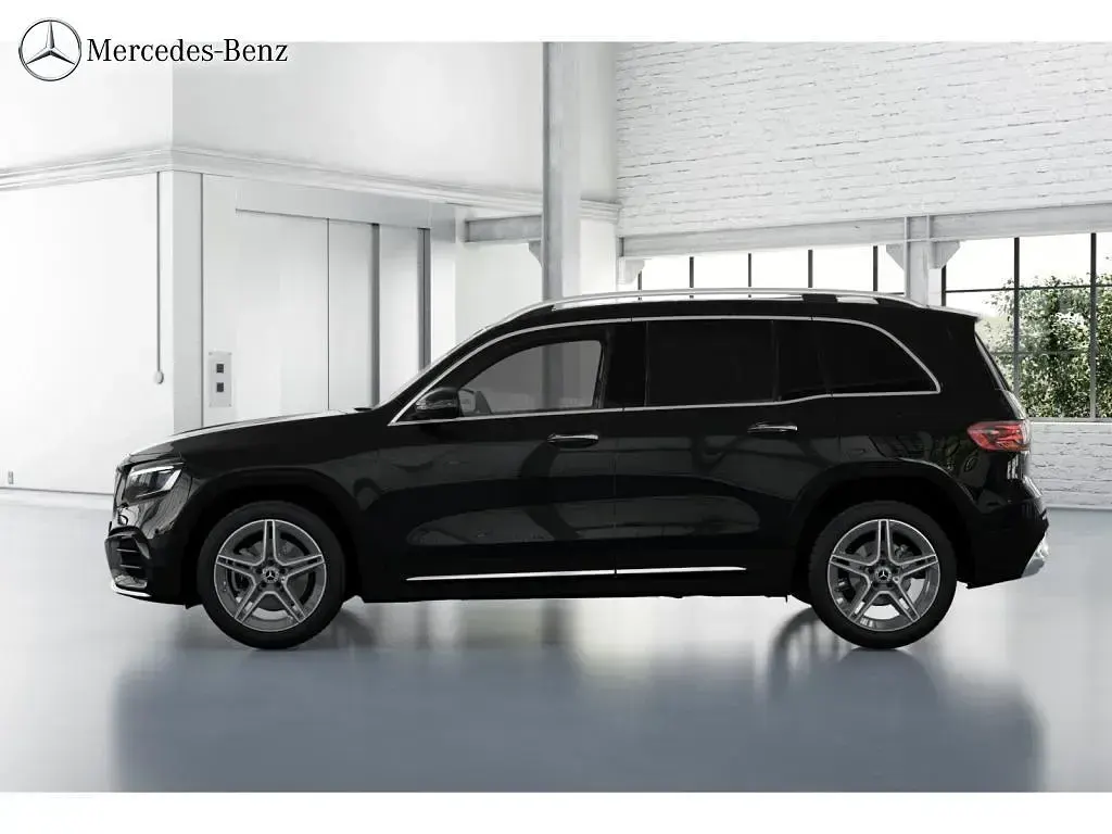 Gebraucht Mercedes GLB200 AMG 150 PS (110 kW) 2026 Obsidianschwarz SUV