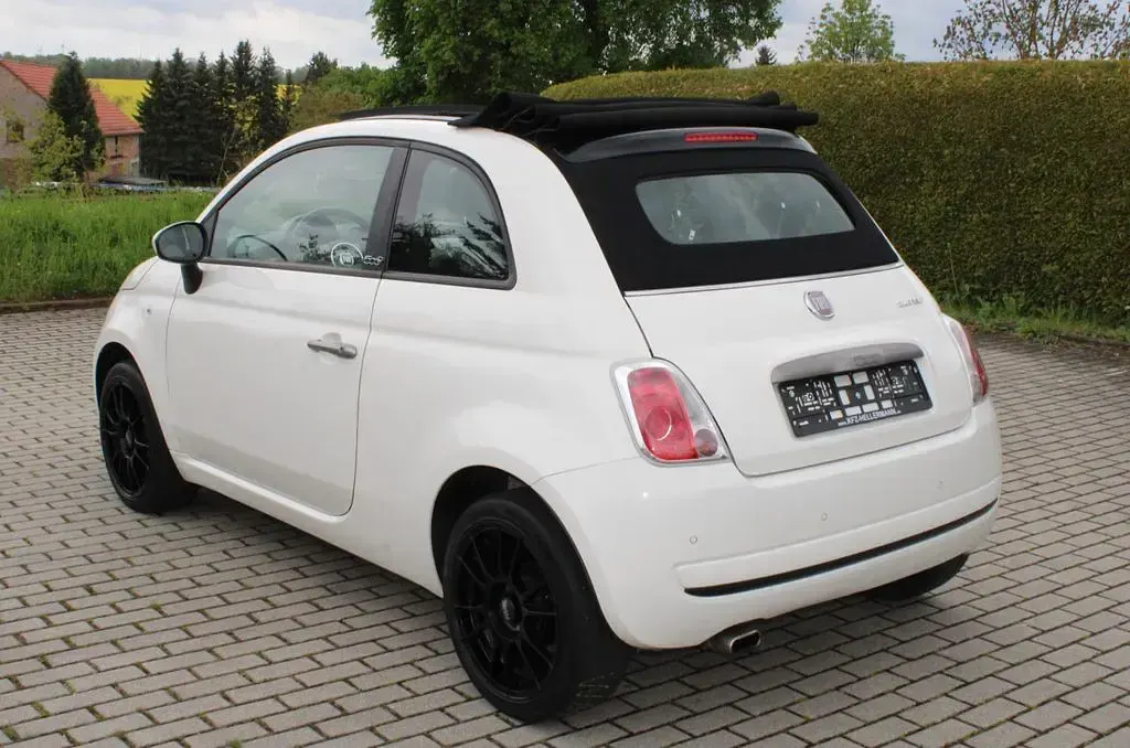 Gebraucht Fiat 500 86 PS (63 kW) 2011 Weiß Cabrio
