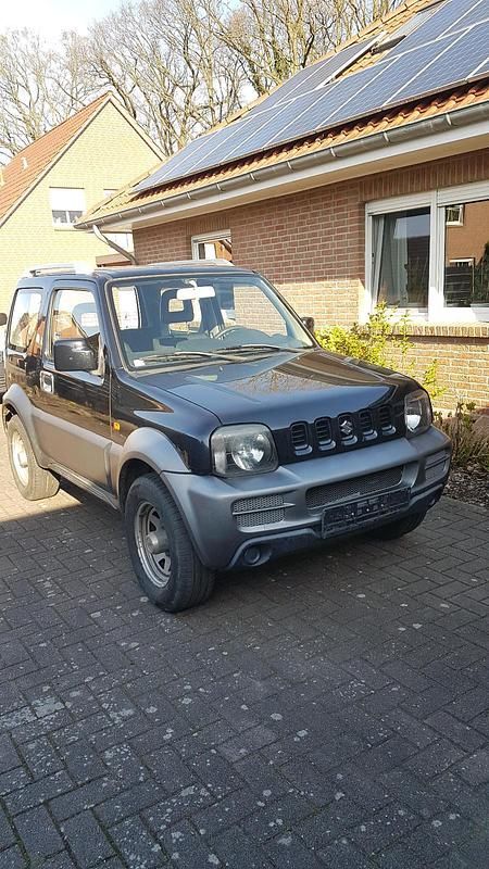 Gebraucht Suzuki Jimny 86 PS (63 kW) 2009 Schwarz SUV