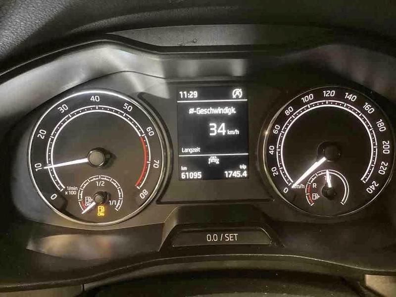 Gebraucht Skoda Kamiq 90 PS (66 kW) 2021 Blau SUV