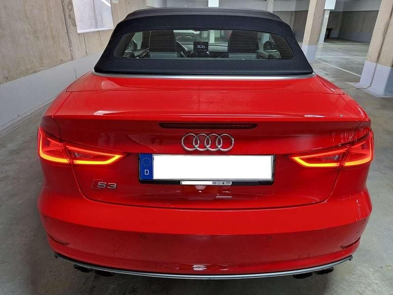 Gebraucht Audi S3 Cabriolet Comfort 300 PS (220 kW) 2016 Rot Cabrio