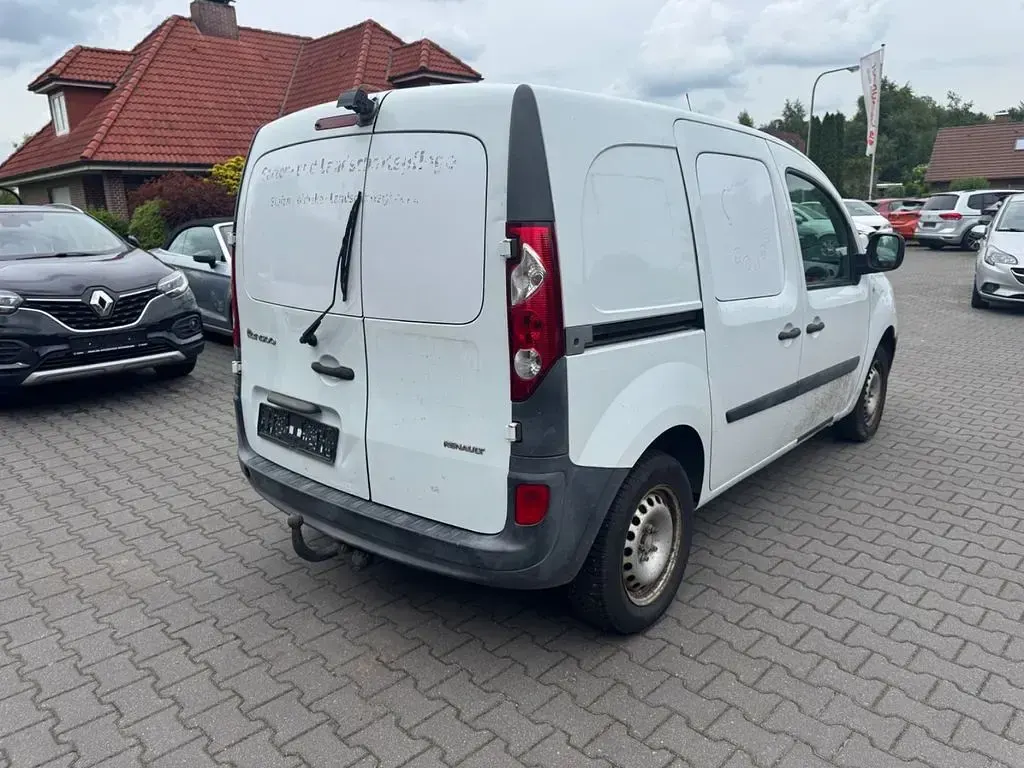 Gebraucht Renault Kangoo Rapid Extra 68 PS (50 kW) 2010 Weiß Van / Kleinbus