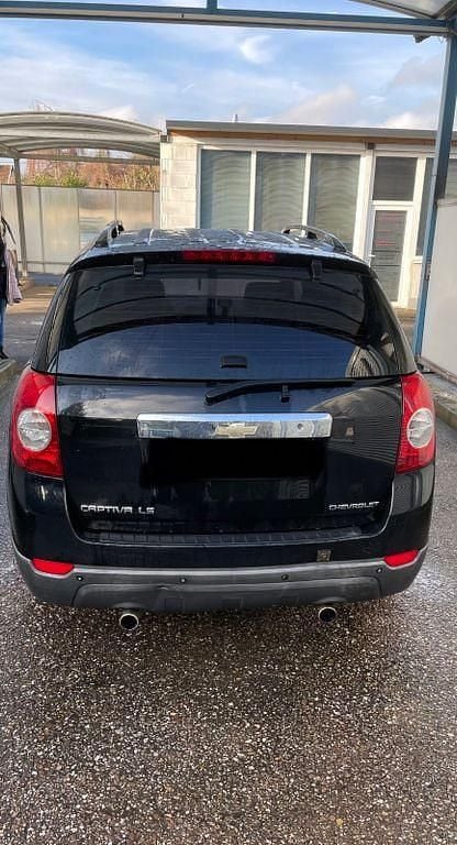 Gebraucht Chevrolet Captiva LS 136 PS (100 kW) 2007 Schwarz SUV