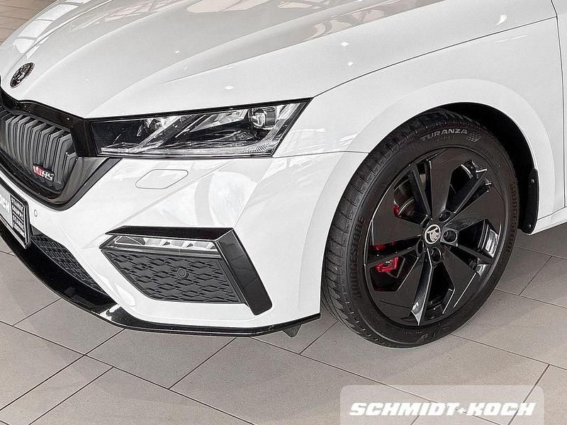 Gebraucht Skoda Octavia RS 200 PS (147 kW) 2022 Moonweiß (weiß) Kombi