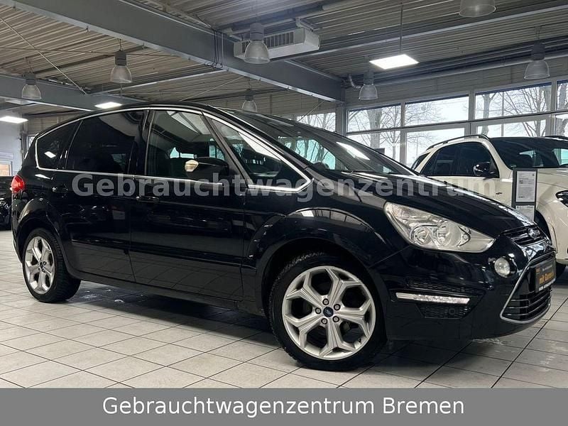Schwarz Gebraucht 2011 Ford S-MAX Titanium Van / Kleinbus | 7.990 € (Fairer Preis) - Bild 1/4