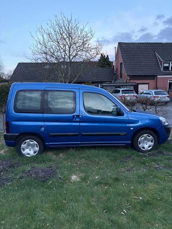 Gebraucht Citroën Berlingo 75 PS (55 kW) 2004 Blau Van / Kleinbus
