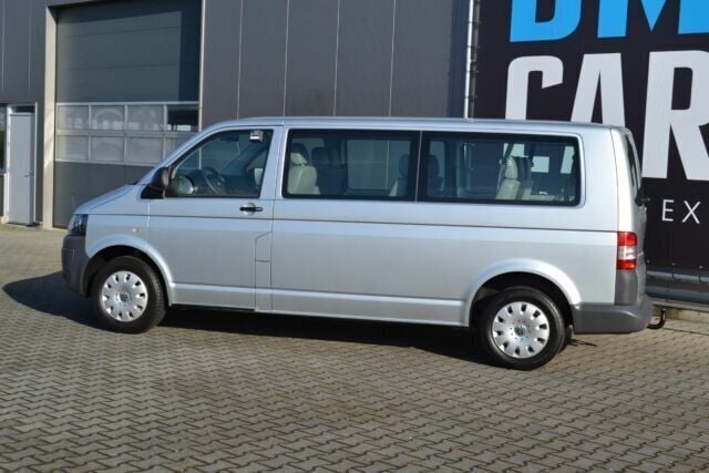 Gebraucht VW T5 102 PS (75 kW) 2012 Silber metallic Van