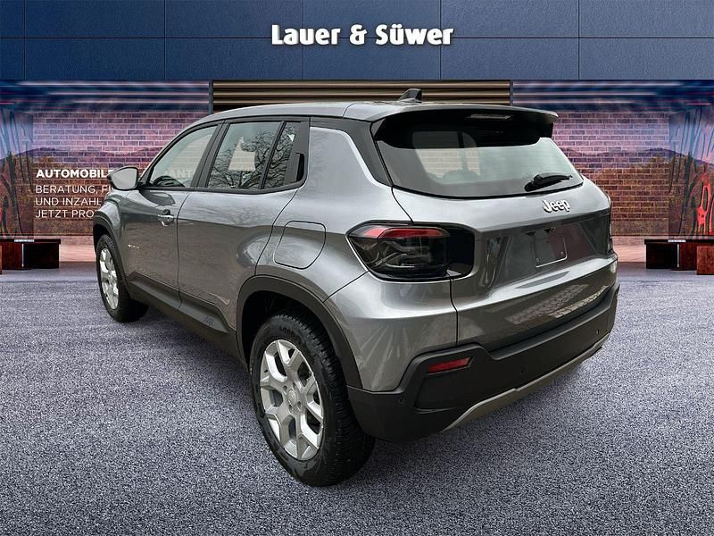 Neu Jeep Avenger Altitude 101 PS (74 kW) 2026 Grau SUV
