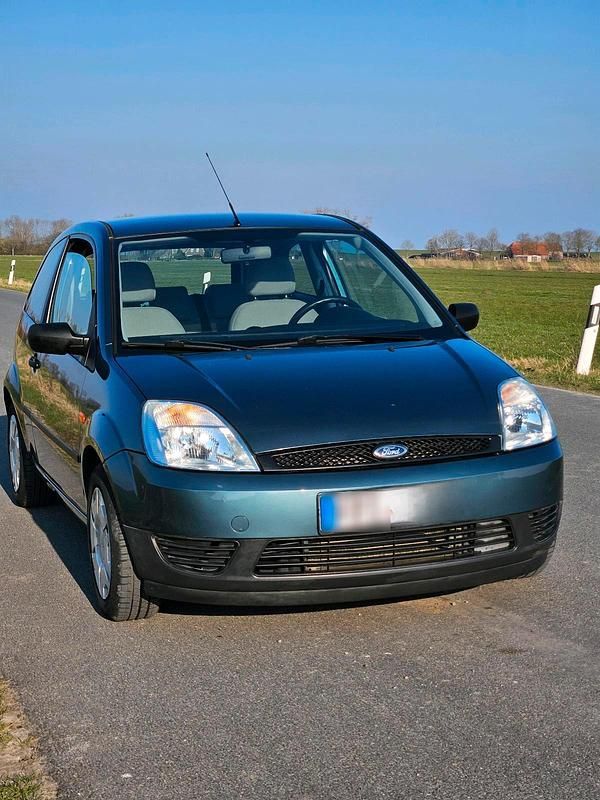 Gebraucht Ford Fiesta 60 PS (44 kW) 2002 Grün Kleinwagen