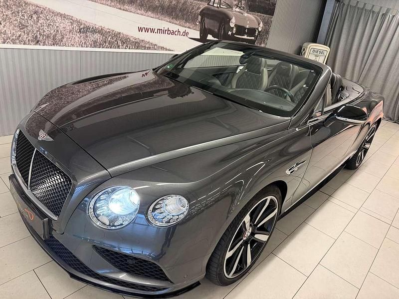 Gebraucht Bentley Continental GT Convertible 528 PS (388 kW) 2017 Anthracite Cabrio