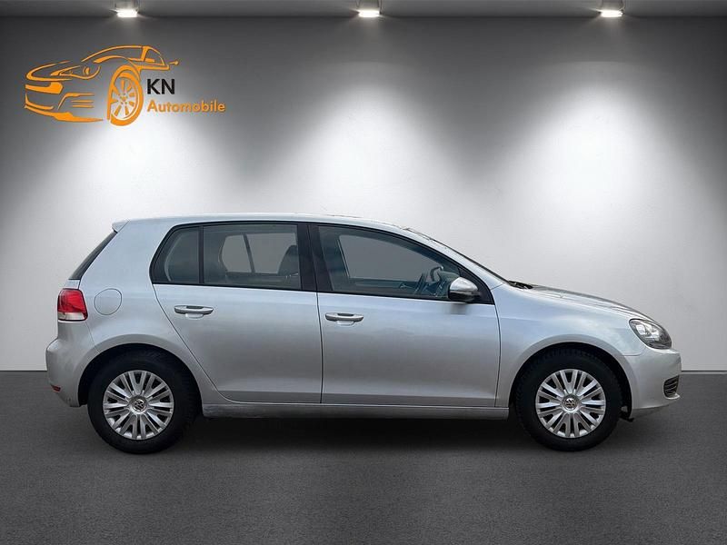 Gebraucht VW Golf VII 105 PS (77 kW) 2012 Silber Limousine