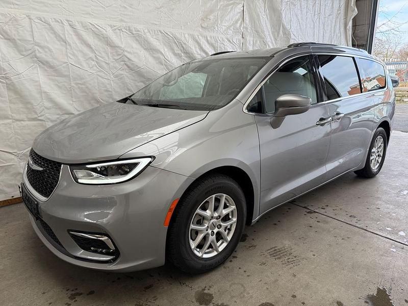 Gebraucht Chrysler Pacifica Touring 291 PS (214 kW) 2021 Grau SUV