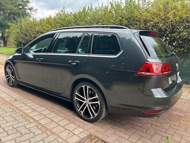 Gebraucht VW Golf VII GTD 184 PS (135 kW) 2016 Grau Kombi