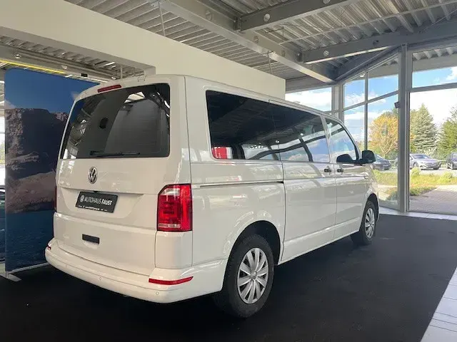Gebraucht VW T6 Trendline 150 PS (110 kW) 2019 Weiß Van