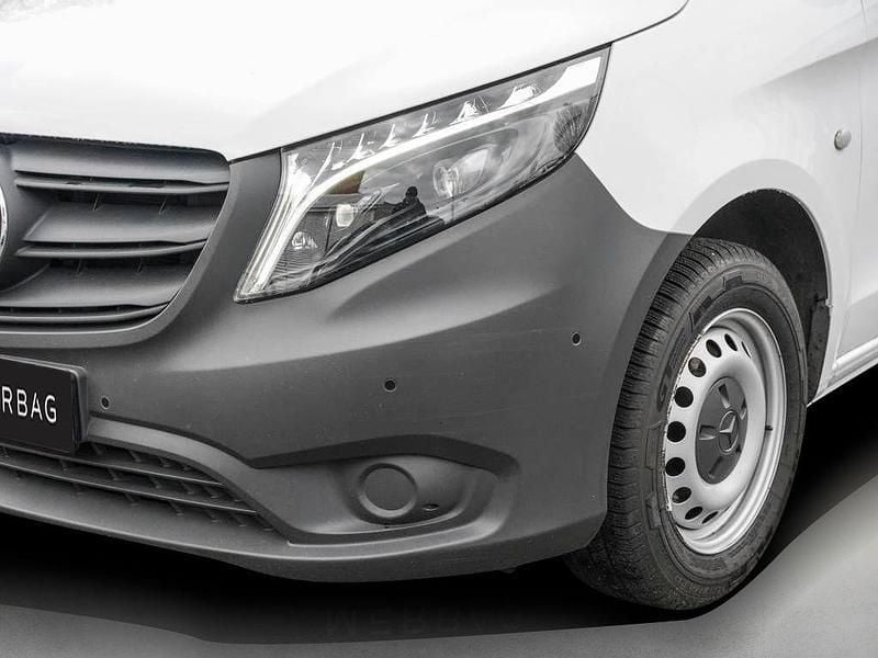 Gebraucht Mercedes Vito 136 PS (100 kW) 2022 Arktikweiß Van