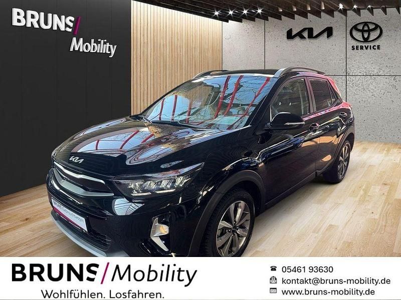 Gebraucht Kia Stonic Vision 101 PS (74 kW) 2023 (abp) auroraschwarz met. SUV