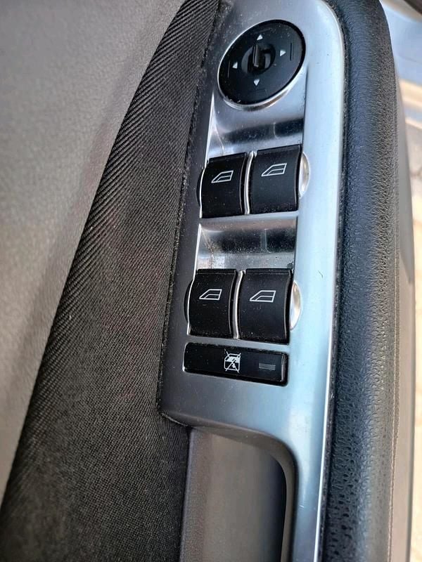 Gebraucht Ford Focus 101 PS (74 kW) 2010 Silber Kombi