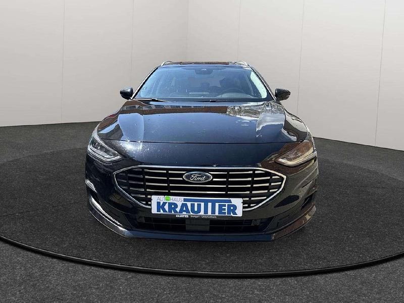 Gebraucht Ford Focus Titanium 125 PS (91 kW) 2022 Obsidianschwarz metallic Kombi
