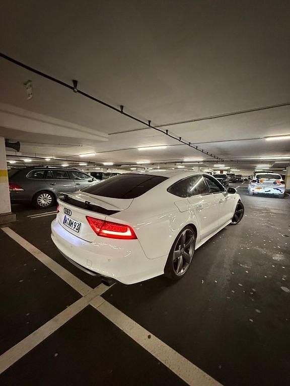 Gebraucht Audi A7 Sportback Ambiente 313 PS (230 kW) 2014 Weiß Kleinwagen