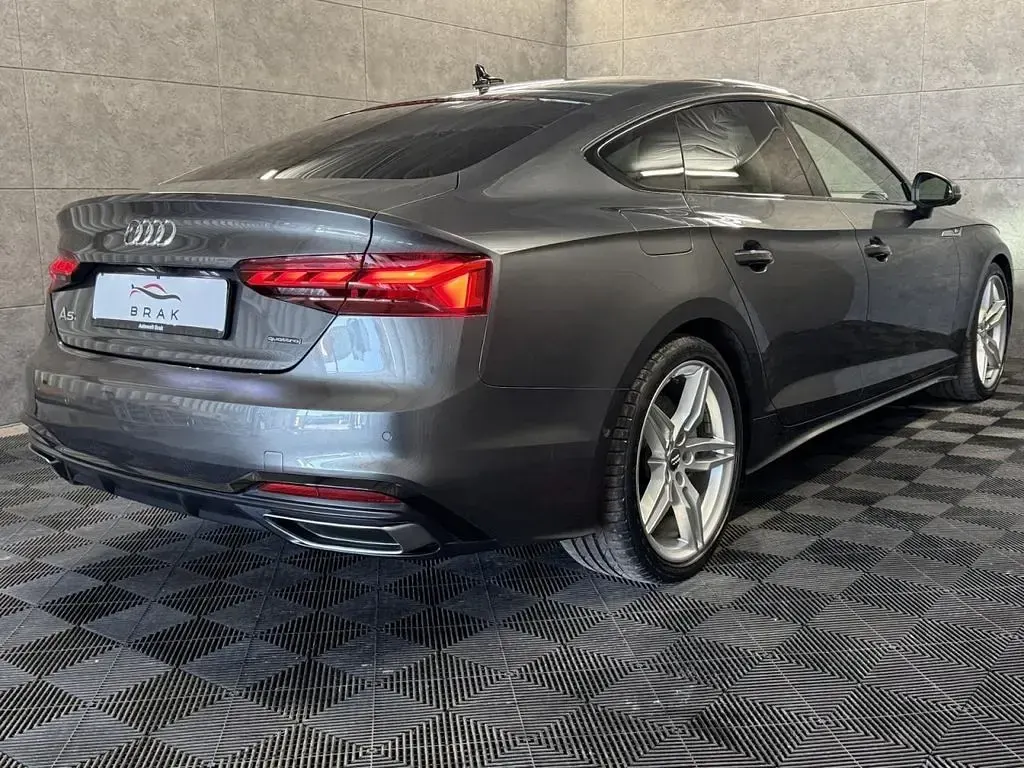 Gebraucht Audi A5 Sportback S-Line 286 PS (210 kW) 2021 Grau Kleinwagen