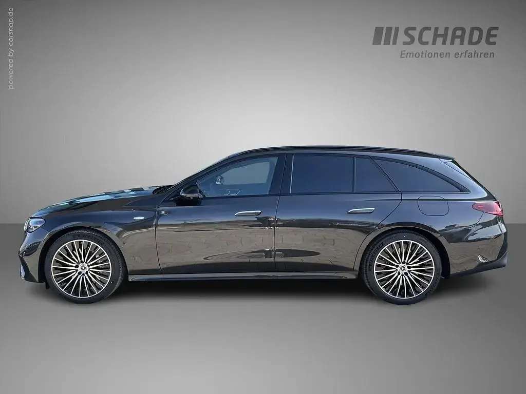 Gebraucht Mercedes E300 AMG line 313 PS (230 kW) 2025 Grau Limousine