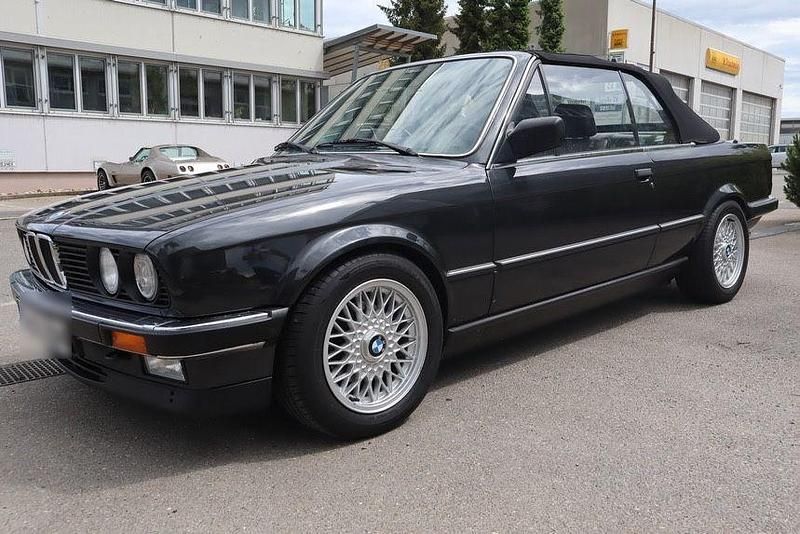 Schwarz Gebraucht 1989 BMW 320 Cabriolet Performance Cabrio | 18.500 € - Bild 1/4