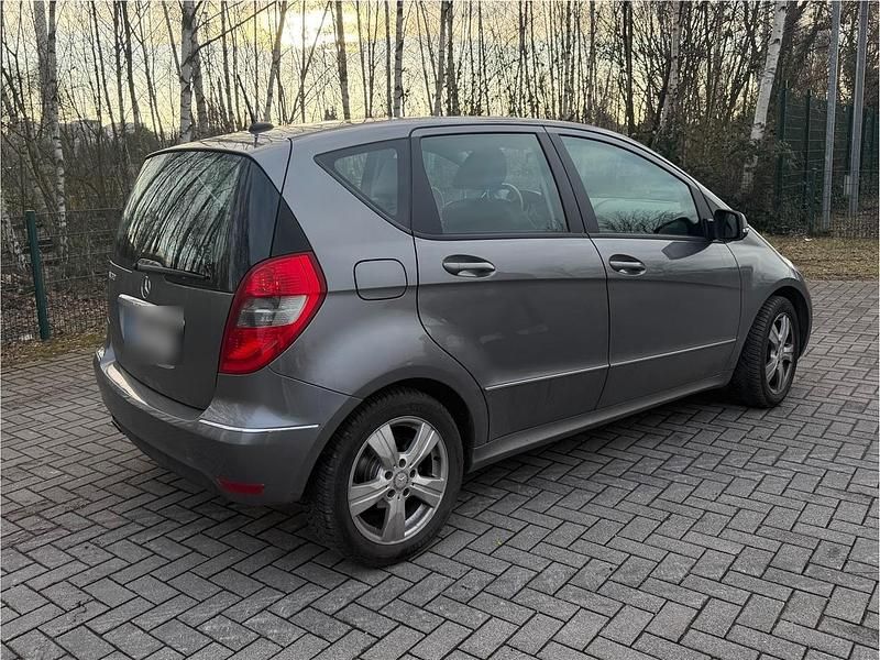 Gebraucht Mercedes A160 95 PS (69 kW) 2010 Grau Kombi