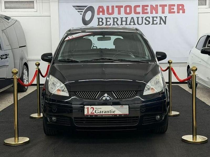 Gebraucht Mitsubishi Colt Inform 95 PS (69 kW) 2008 Schwarz Limousine