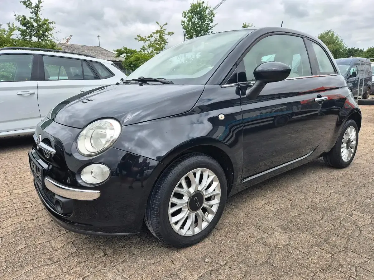 Gebraucht Fiat 500 69 PS (50 kW) 2015 Schwarz Kleinwagen