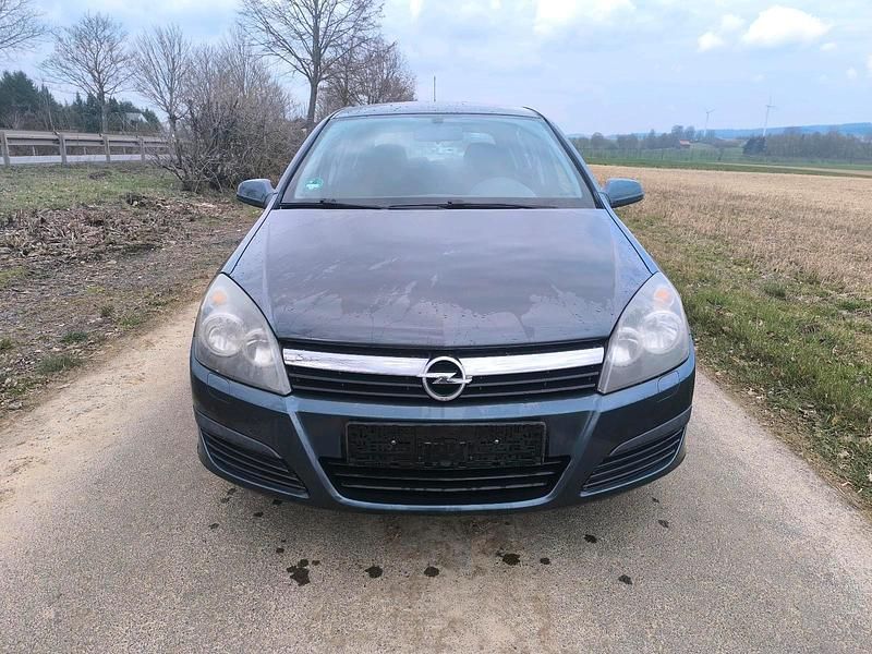 Gebraucht Opel Astra 90 PS (66 kW) 2006 Grau Limousine