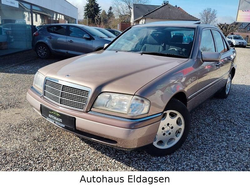 Gebraucht Mercedes C220 Elegance 150 PS (110 kW) 1995 Braun Limousine