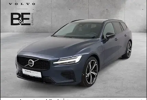 Gebraucht Volvo V60 Plus 336 PS (247 kW) 2025 Blau Kombi