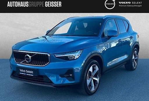 Gebraucht Volvo XC40 Core 163 PS (119 kW) 2024 Blau SUV