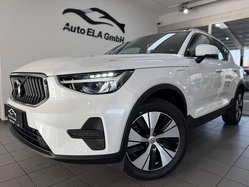 Gebraucht Volvo XC40 211 PS (155 kW) 2022 Weiß SUV