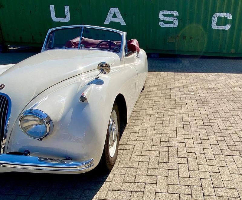 Gebraucht Jaguar XK 162 PS (119 kW) 1953 Weiß Cabrio