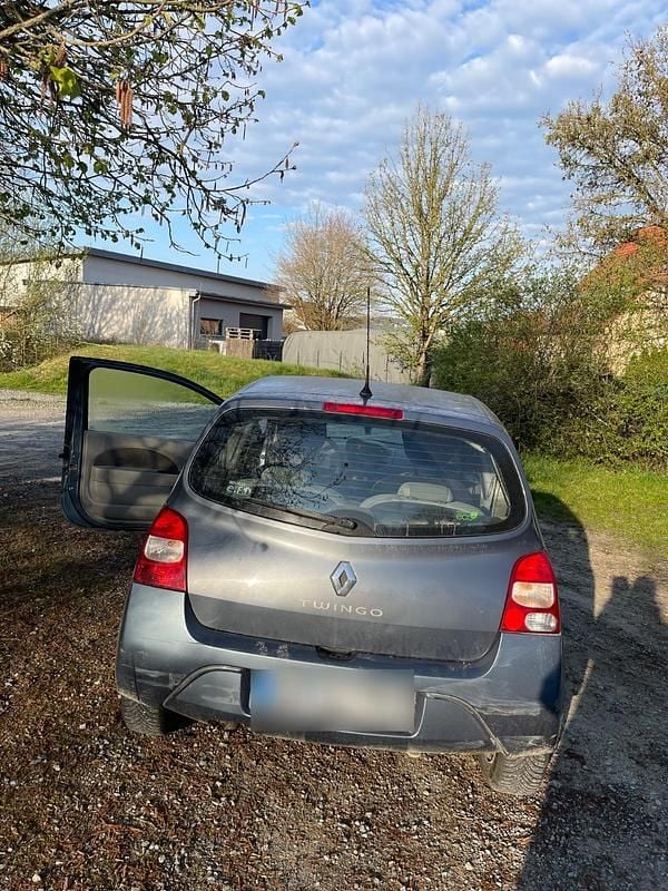 Usado Renault Twingo 76 HP (55 kW) 2009 Citadino