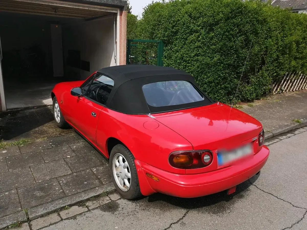 Gebraucht Mazda MX5 115 PS (84 kW) 1990 Rot Cabrio