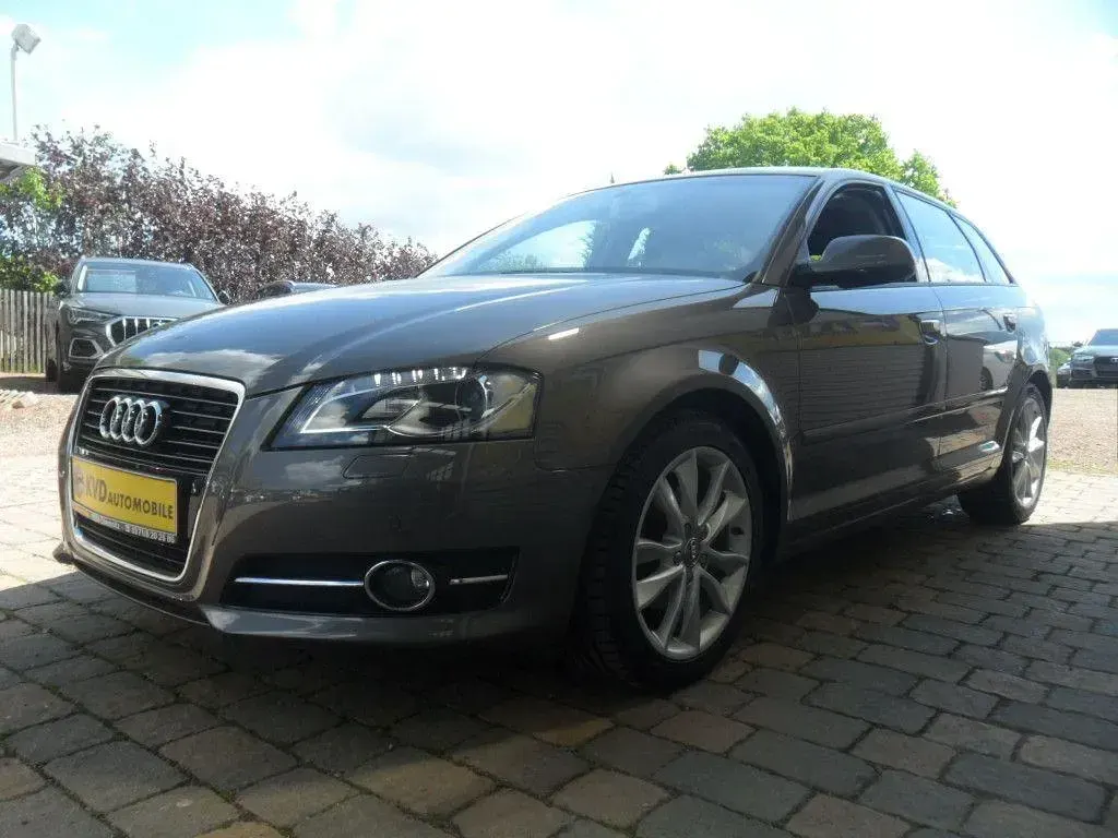 Second-hand Audi A3 Ambition 125 CP (91 kW) 2012 Gri Hatchback
